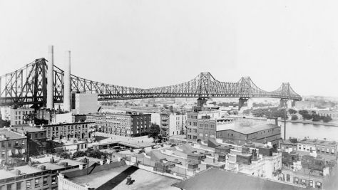 The Queensboro Bridge, linking Manhattan to Long Island City, circa 1908